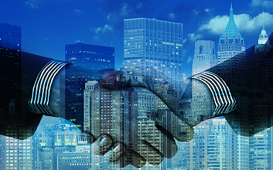 Construction material production yard with crusher-side dispatch support.